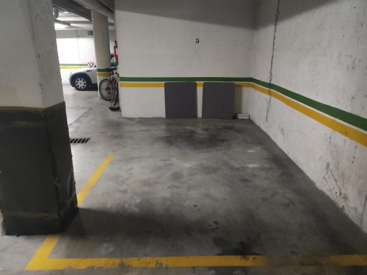 Apartamento San Luis. Plaza De Parking Gratis!!! Севилья Экстерьер фото